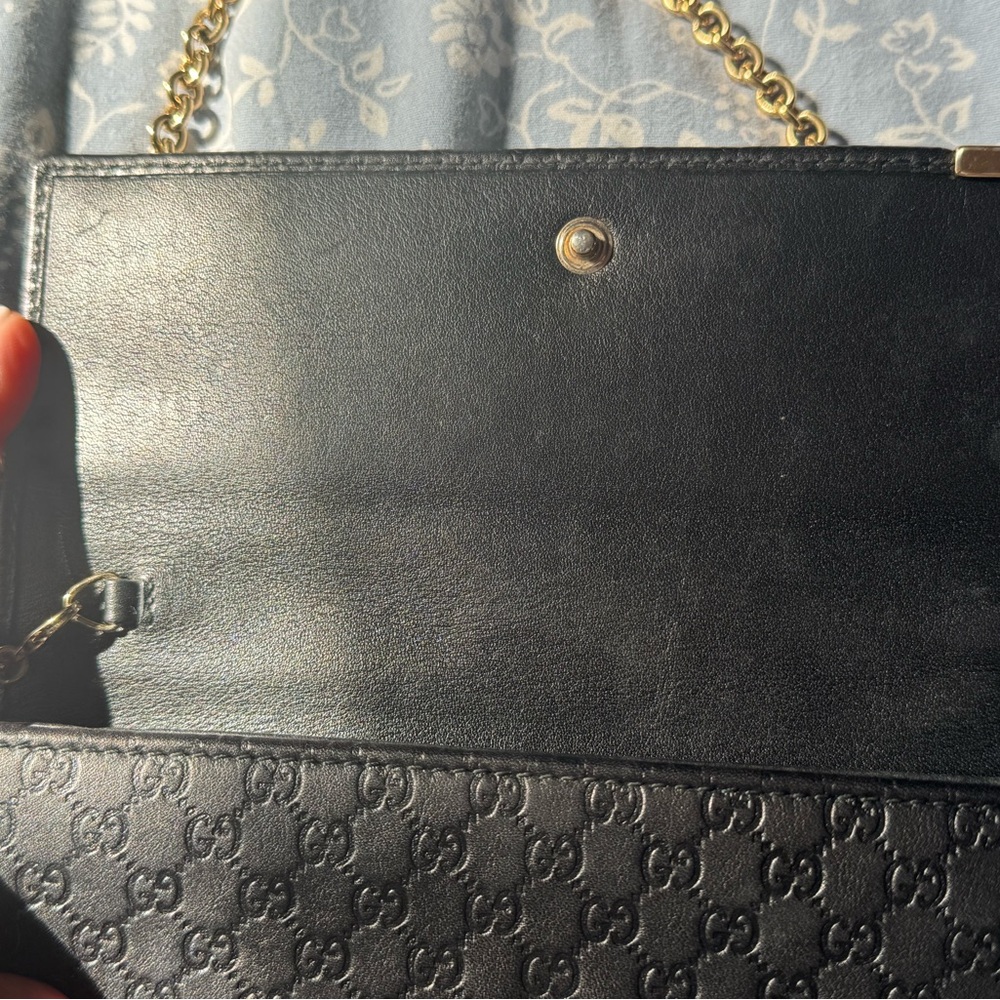 Gucci Chain Wallet - Picture 2 of 7